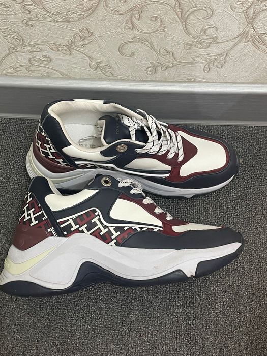 Обувь женская оригинал б/у