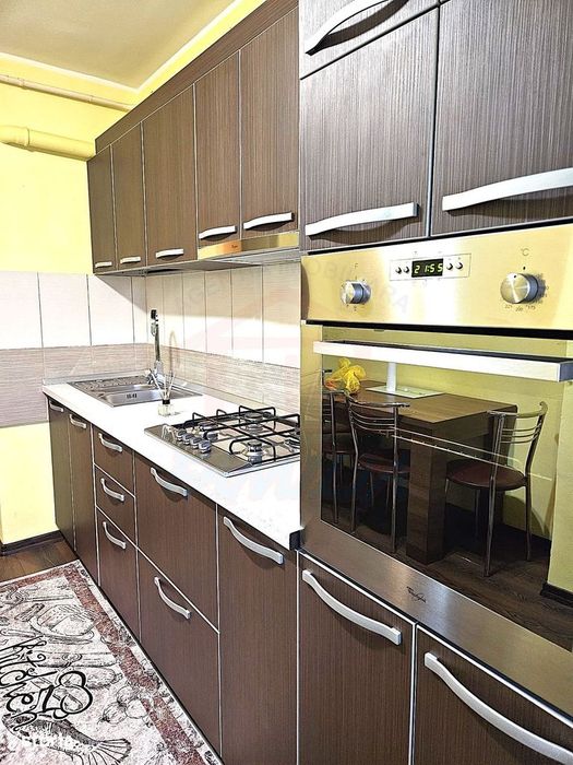 400 EURO chirie, apartament 3 camere Siderurgistilor