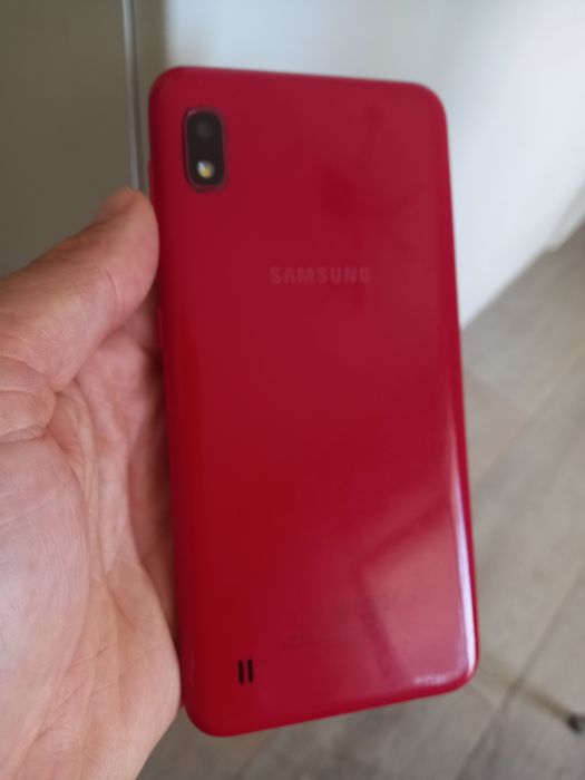 Телефон смартфон Samsung a10