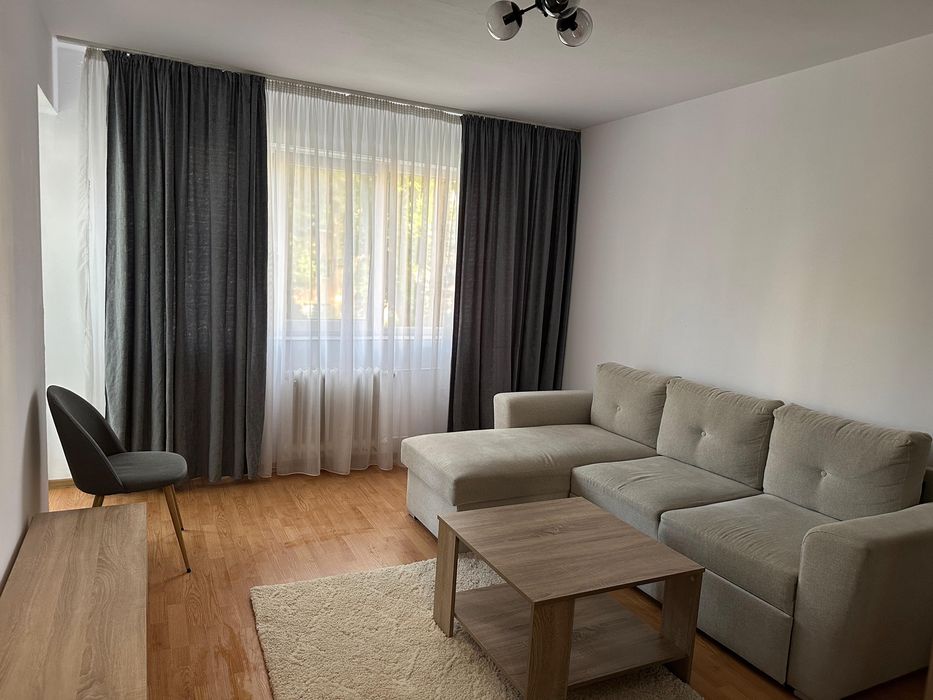 Apartament Untold