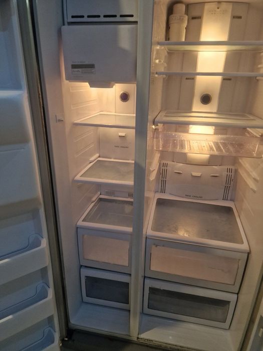 Хладилник Самсунг