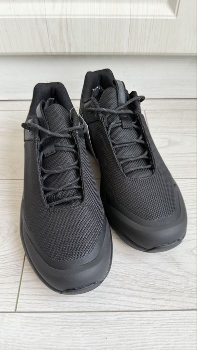 Зимняя обувь новая