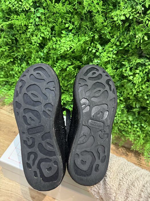 Дамски обувки с камъни