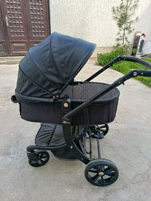 Детская коляска для прогулок