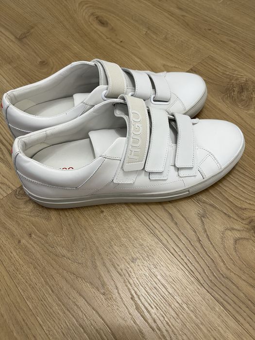 Продам кроссовки Hugo Boss