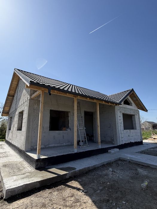 Vând Casă +teren 83.000€+tvain Topraisar ,20-25km de Constanta
