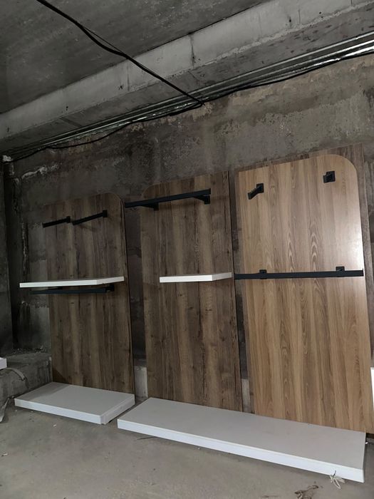 Продаётся торговое оборудование магазина одежды