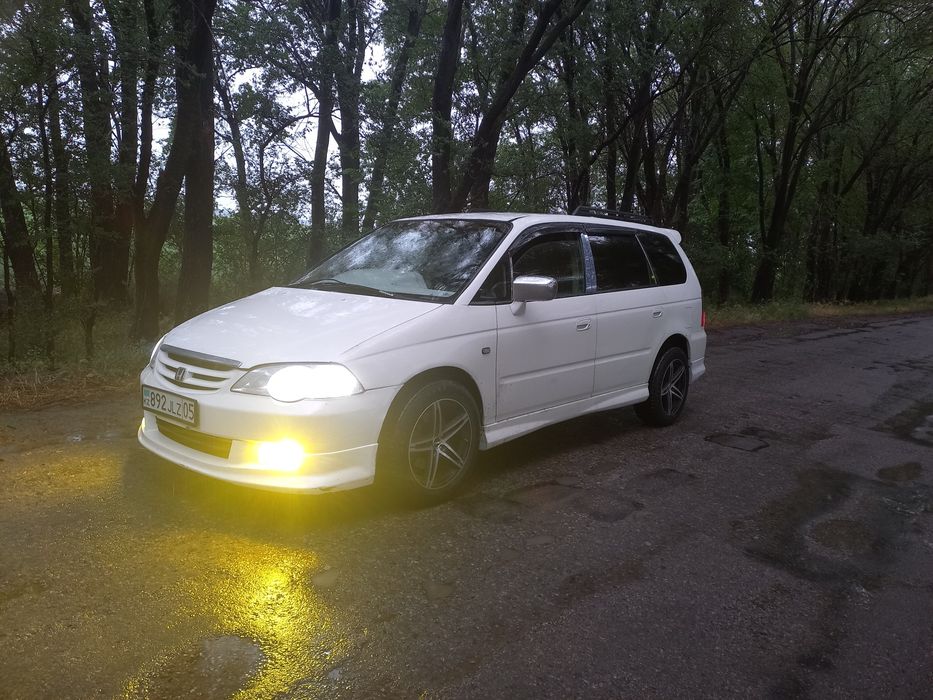 Хонда одиссей 2000 год
