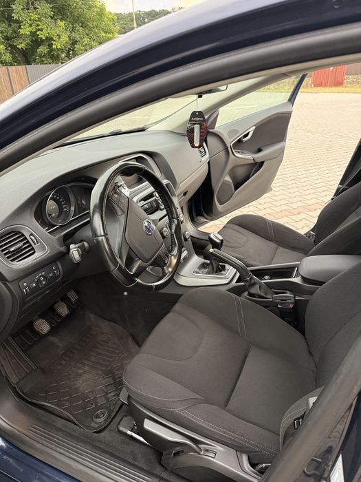De vanzare Volvo v40