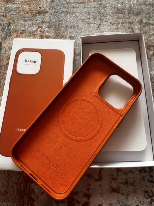 Husa din piele naturala Iphone 16 Pro max - NOUA