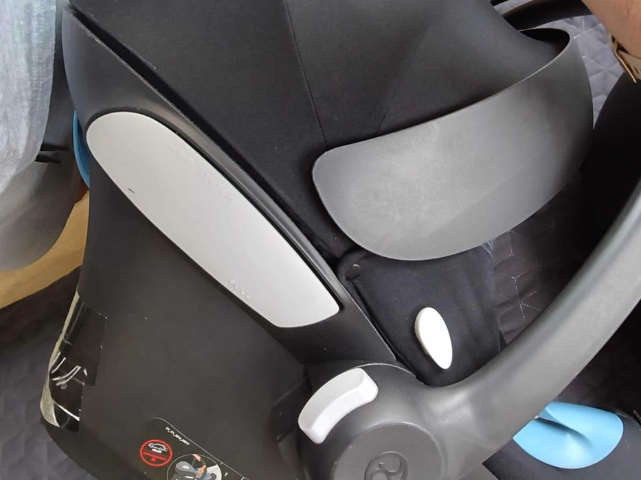 Cybex Aton M i-size, Sirona M2 i-size, Base M