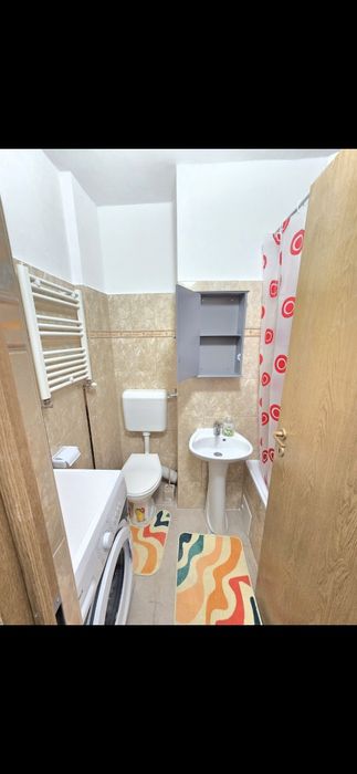 Apartament de închiriat