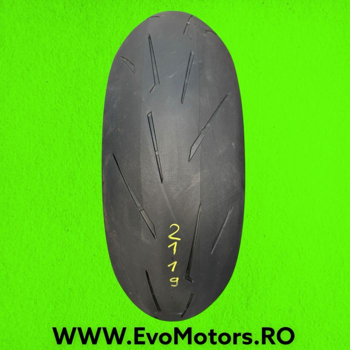 Anvelopa Moto 200 55 17 Pirelli Rosso4 Corsa 2024 Cauciuc Spate C2119