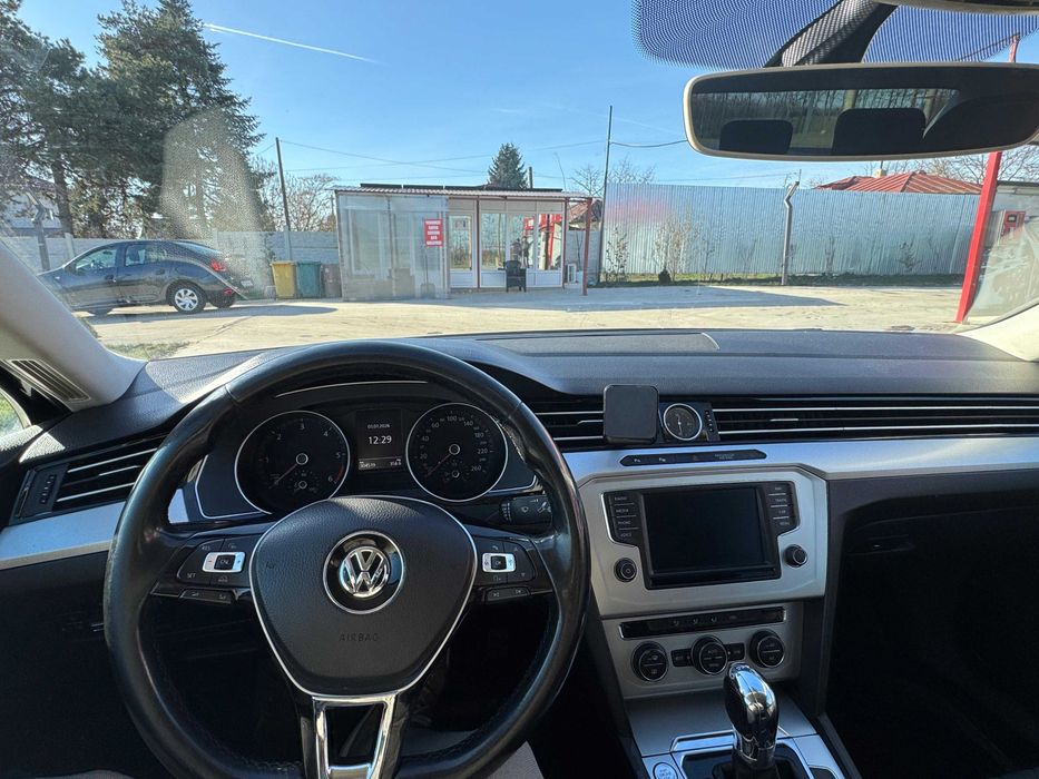 Vand Passat b8 Sedan 2016 automat DSG motor 2.0, 150hp,