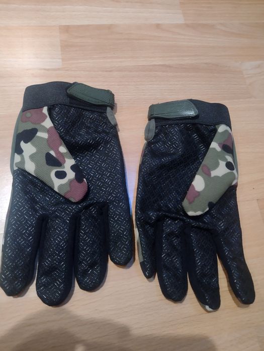 Manusi mechaniks noi