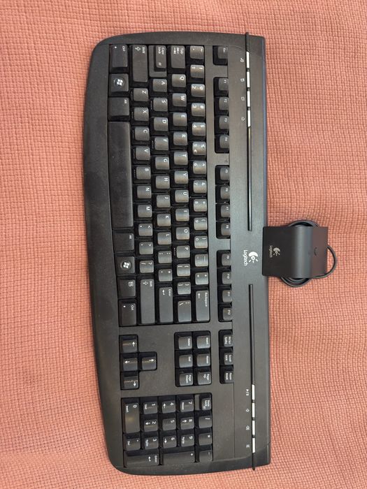 Безжична клавиатуратура Logitech