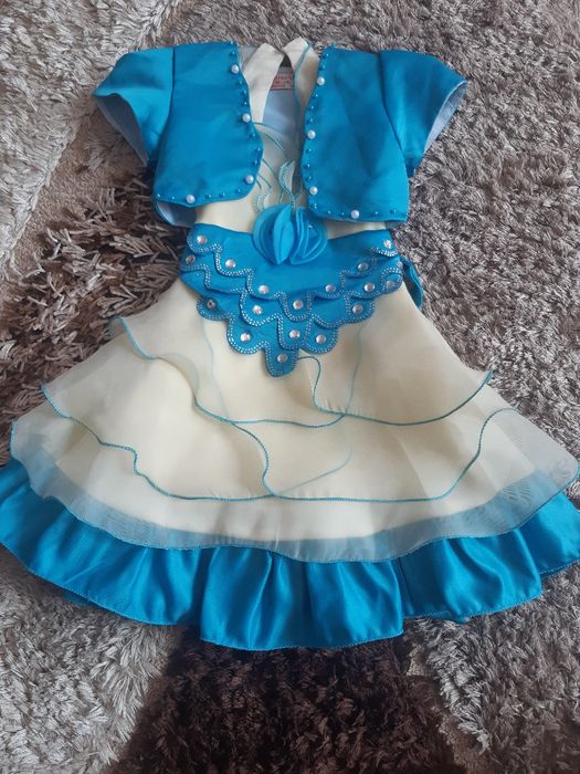 Продам новое платье