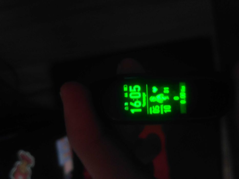Mi band 4 +браслет и зарядка