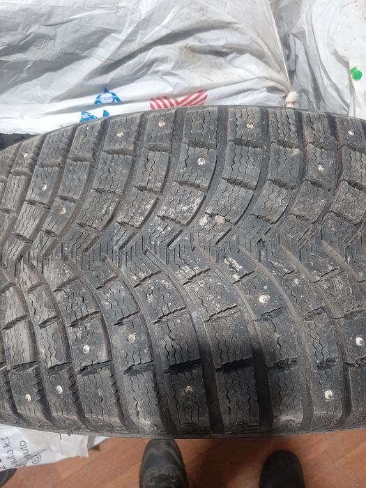 Продам шины недорого
