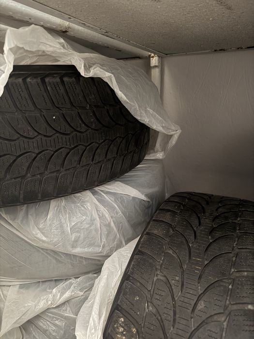 Jante bmw 17 cauciucuri iarna