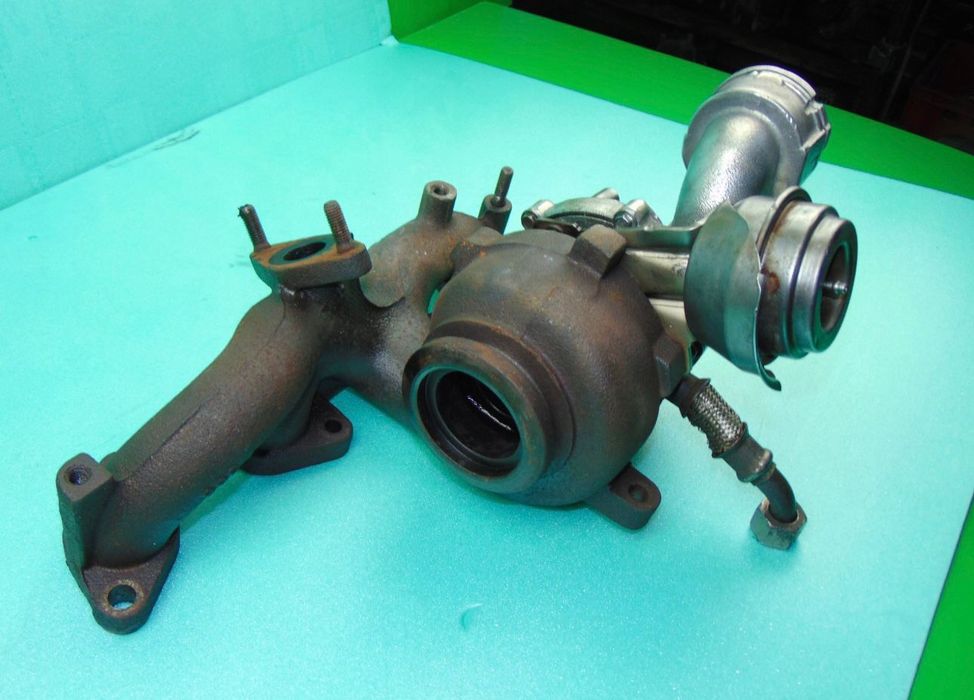 Turbina VW Touran 2.0 TDI cod motor BKD AZV