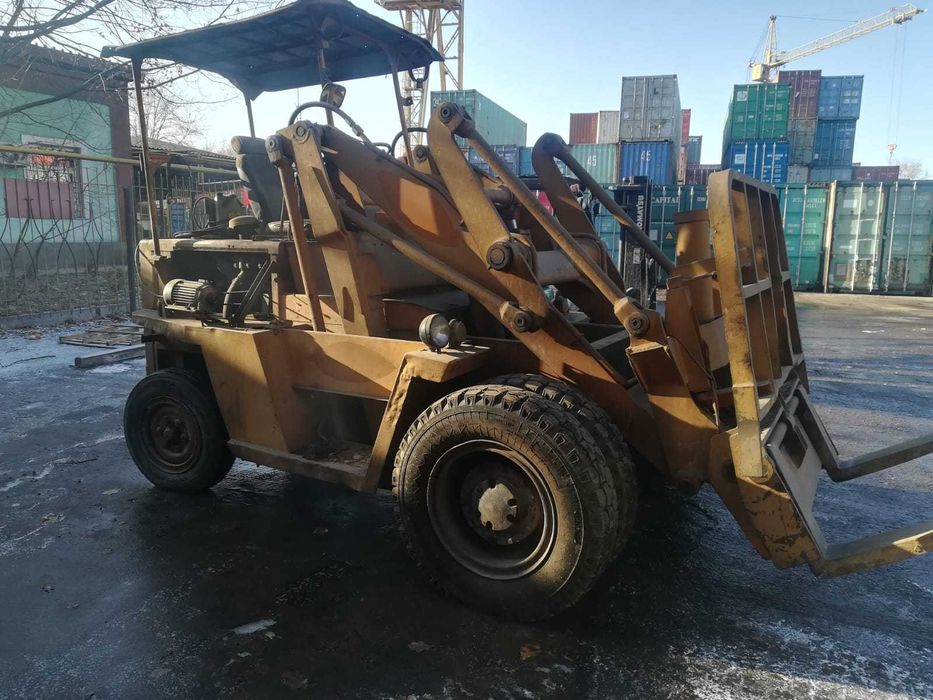 Продам погрузчик ТСМ