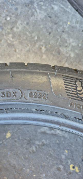 4 anvelope vara Michelin,fata 245/40/19,spate 275/35/19.Pretul este pe bucata