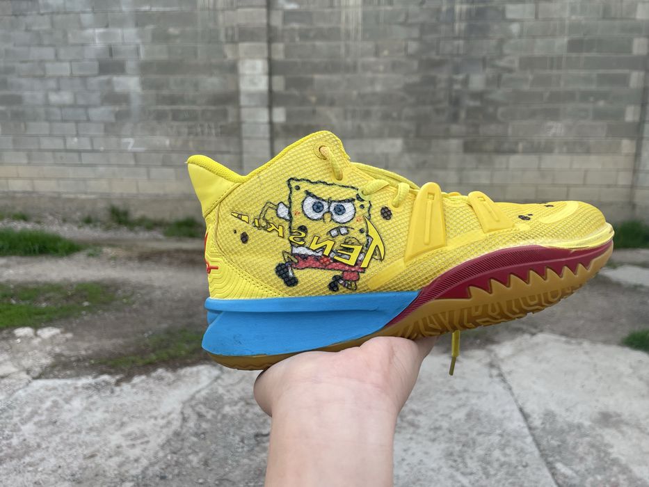 Баскетбольные кроссовки