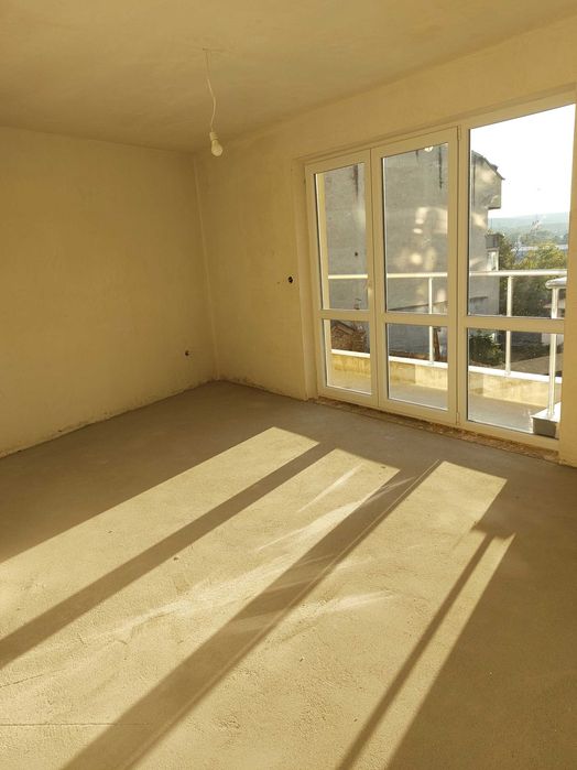 Продава се Тристаен апартамент в Варна, Погреби - 100 кв.м за 765 €/кв.м - Снимка #4