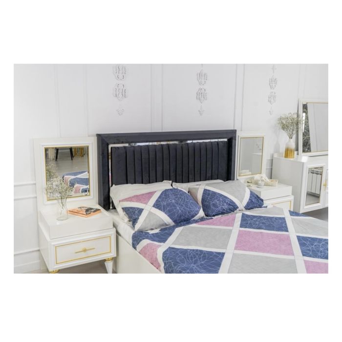 Продам спальный гарнитур