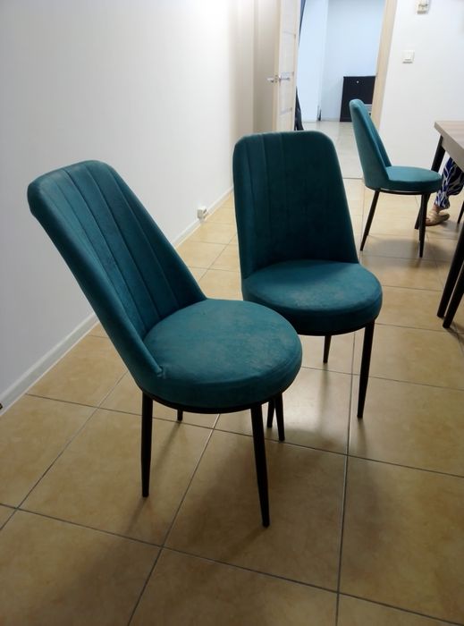 Стулья для офиса или дома