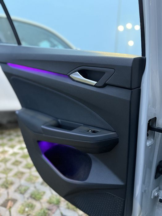 Volkswagen Golf 8 FULL • Mild Hybrid • Matrix IQ.Light • TVA deduct.