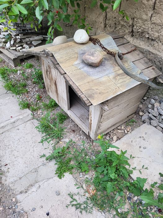 Продам будку для собаки