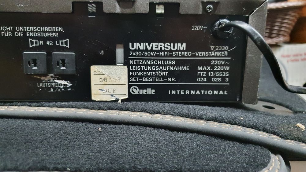 Усилвател Universum V 2330.
