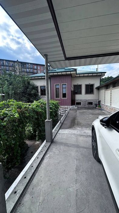 Циолковский кучаси 2,5 сотх 2-этаж 5 хонали Уй сотилвотти