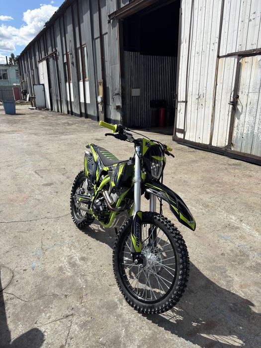 Мотоцикл zuumav k5