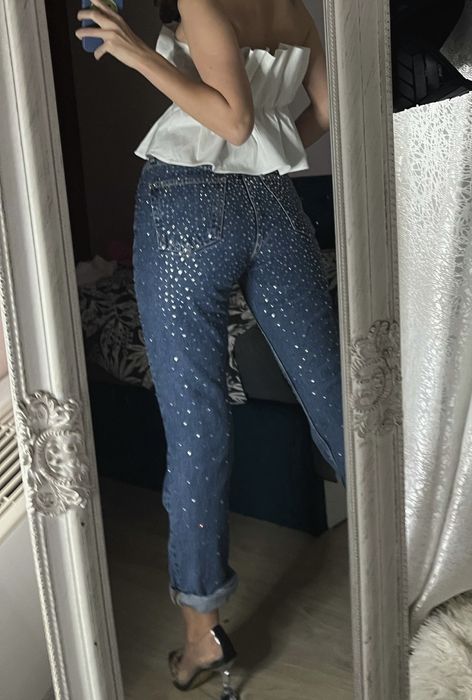 Дънки ZARA.