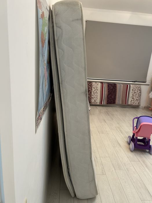 Матрац 2*2 большой отдам даром