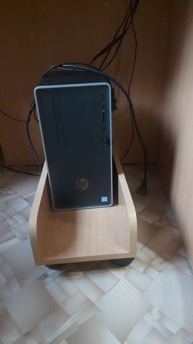 Стол-стенка для школьника