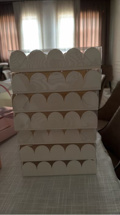 Бантик Коробки для клубники в шоколаде