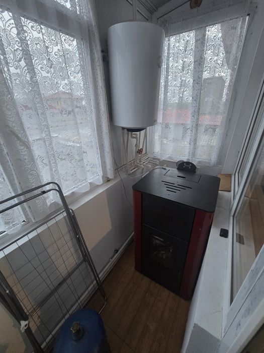 Vând apartament 2 camere Nicolae Bălcescu Constanta