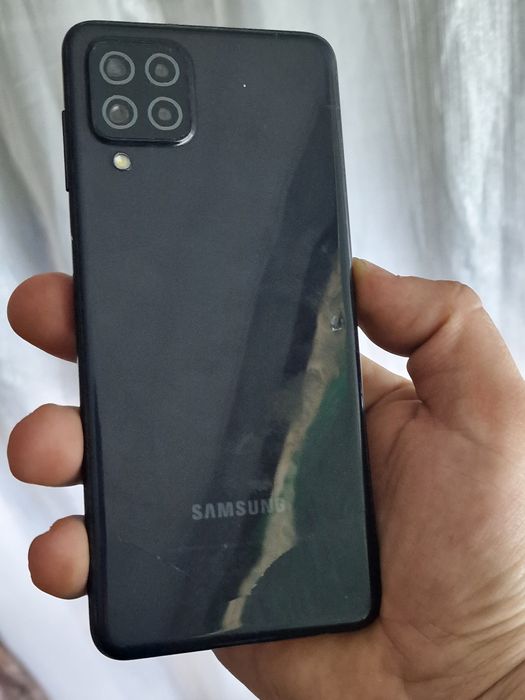 Samsung a22 4/128gb продам