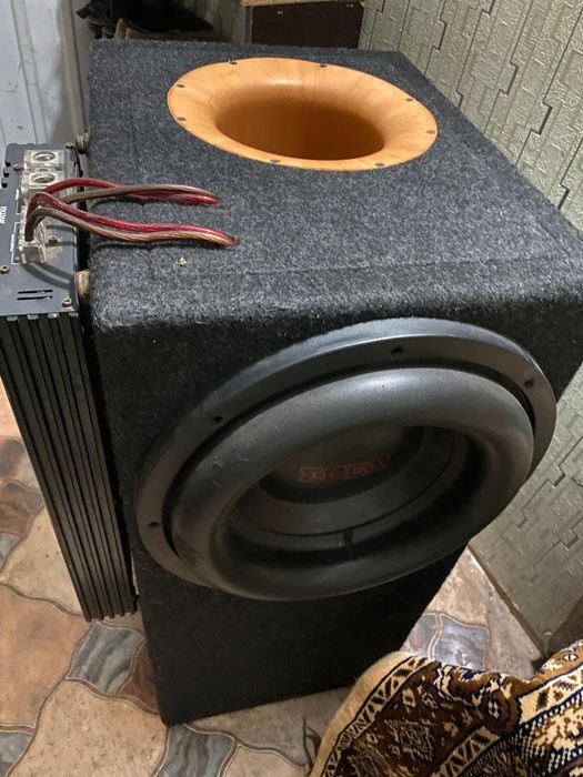 сабвуфер в сборе