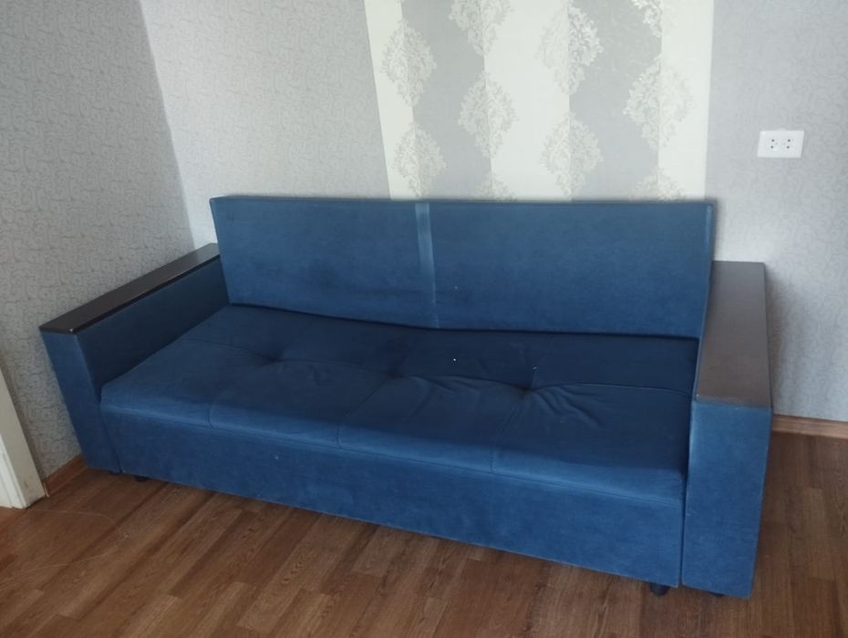продам хороший диван