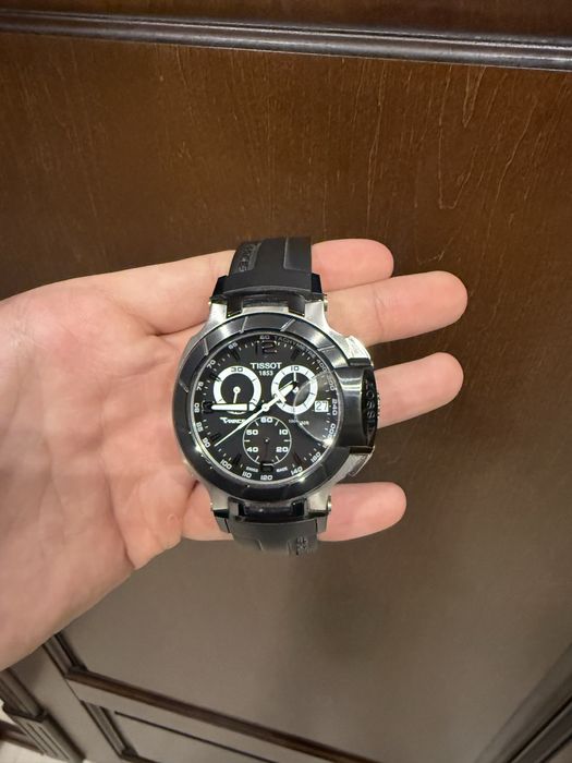 Часы Tissot четкие