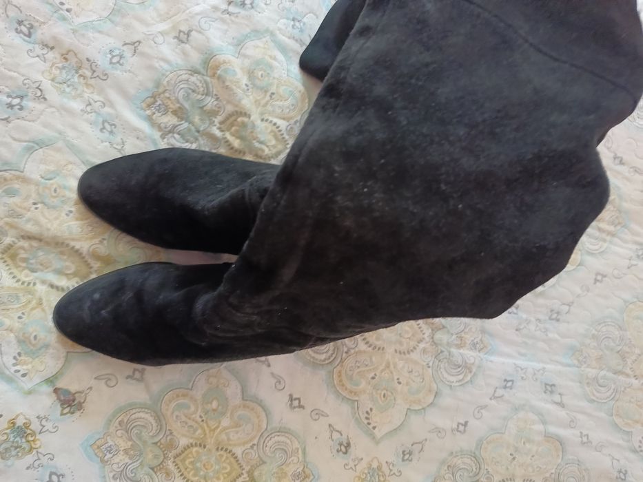 Зимние замшевые сапоги