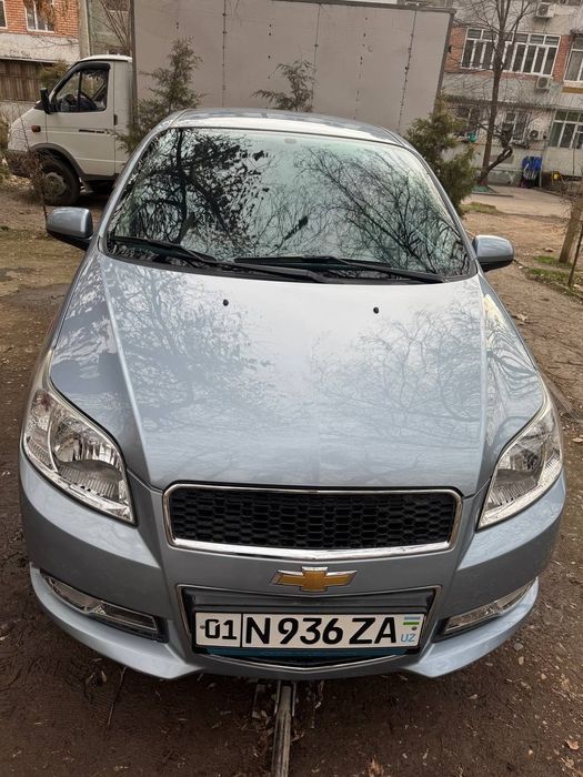 Nexia 3 состояние идеальное 2017 год пробе 17000км  цвет дельфин