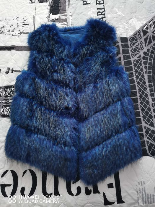 Дамски елек с косъм