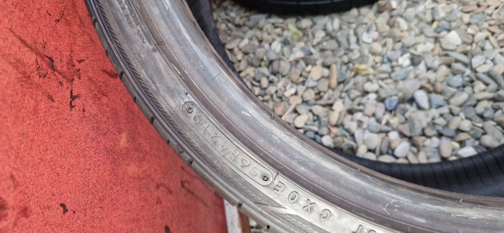 2 Anvelope Toyo 225 35 R19 de vara