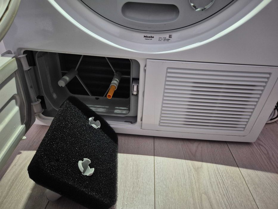 Сушилня с термопомпа Miele T